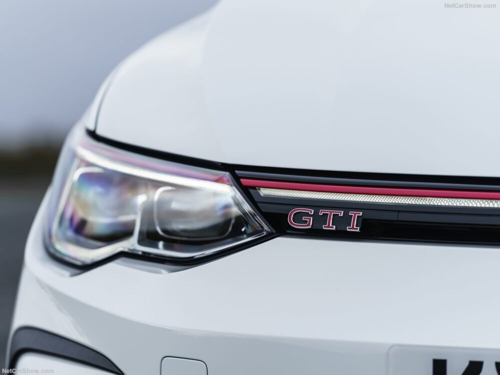 ゴルフ8　GTI　ヘッドライト