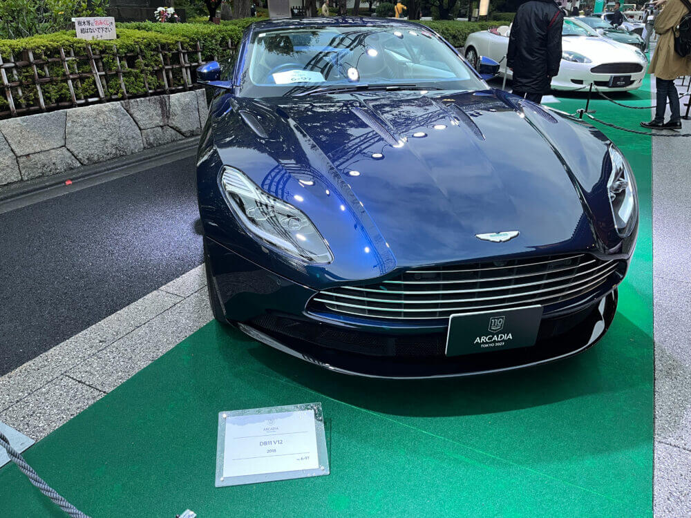 DB11