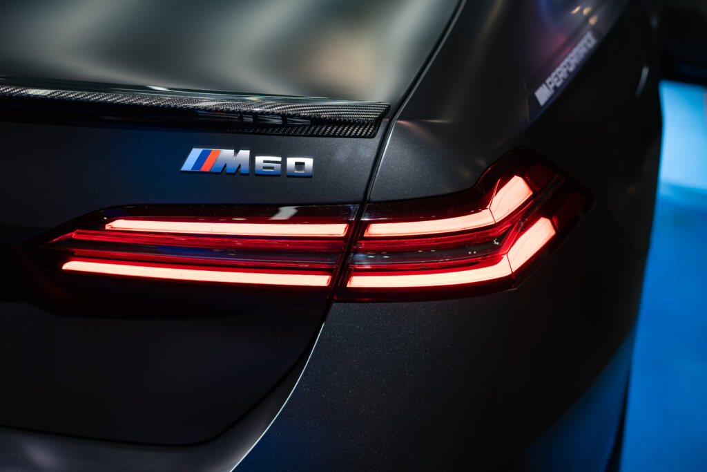 BMW i50 M60