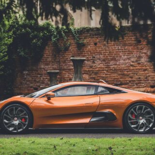 jaguar-c-x75-james-bond-