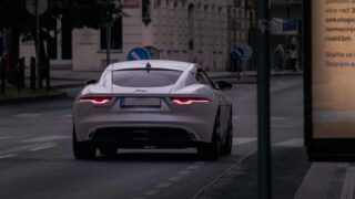 前期型ジャガー F-TYPEに後期型テールライトを移植計画 Vol.2